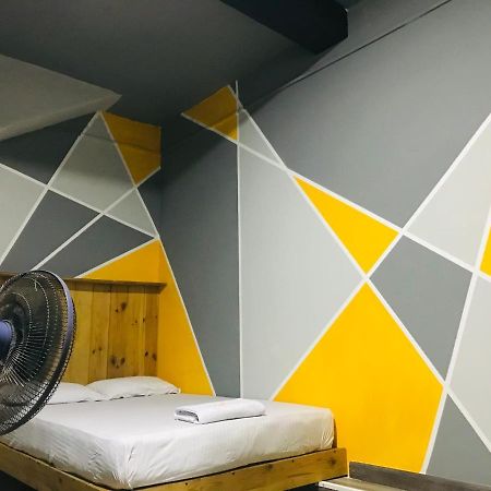 Alina Budget Hotel 卡杜韦勒 外观 照片
