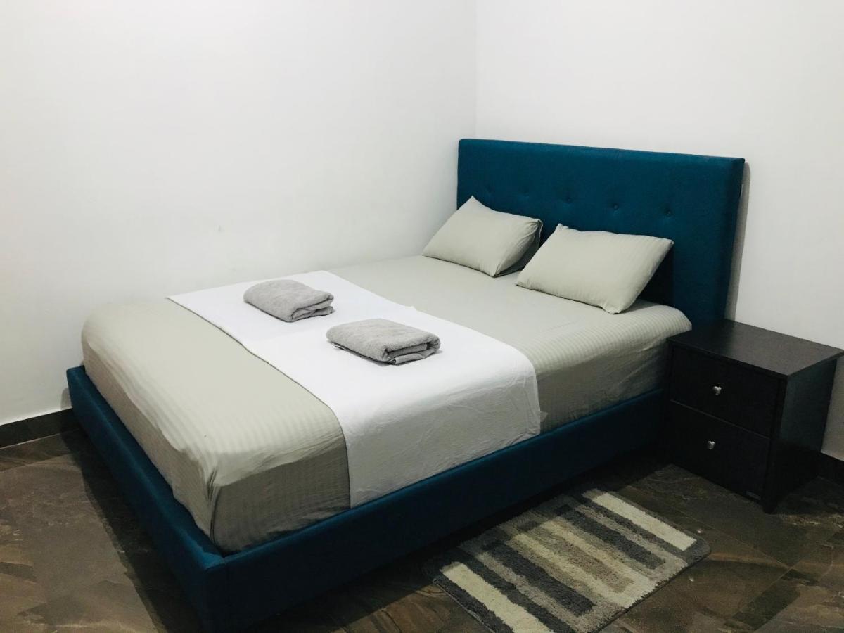 Alina Budget Hotel 卡杜韦勒 外观 照片